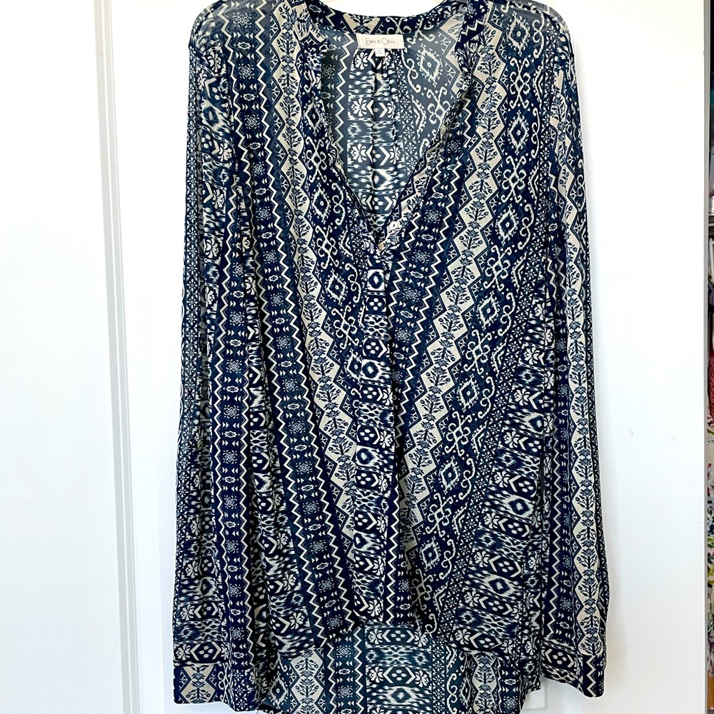 VGUC Eden & Olivia Moroccan style Long Sleeve sheer top